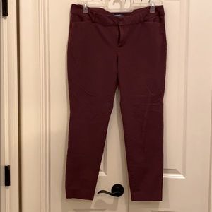 Old Navy 16 R-XL Long Pixie pants, Marin Berry